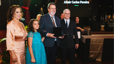 Dr Altair Carlos Pereira - sócio benemérito SJM